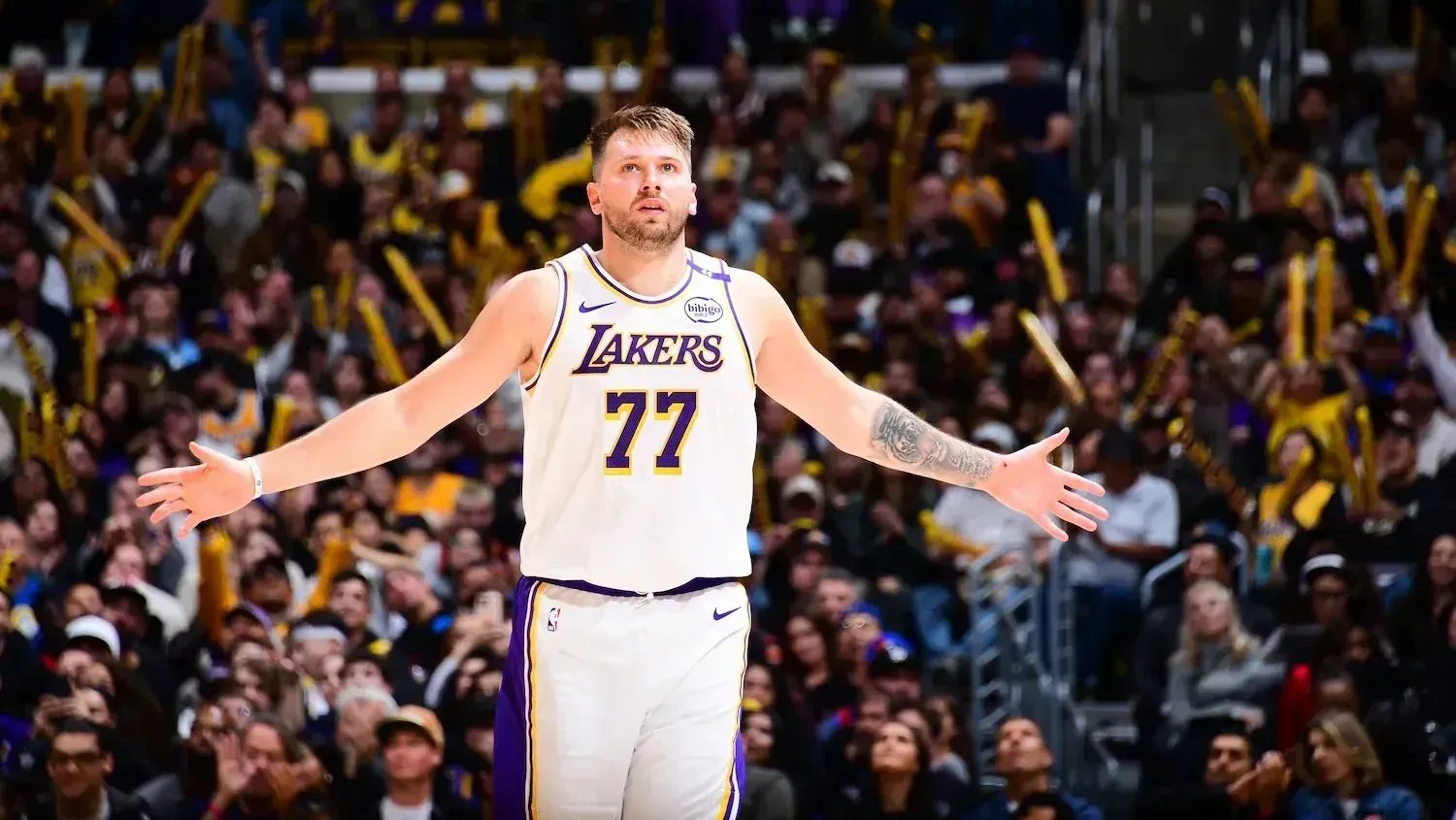 Doncic reconhece falha após derrota dos Lakers: “A culpa é minha”