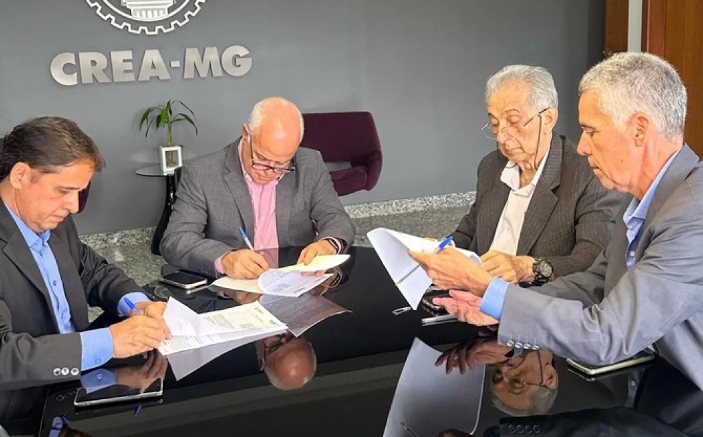 Feagro-MT e SMEA firmam acordo para fortalecer o agronegócio brasileiro