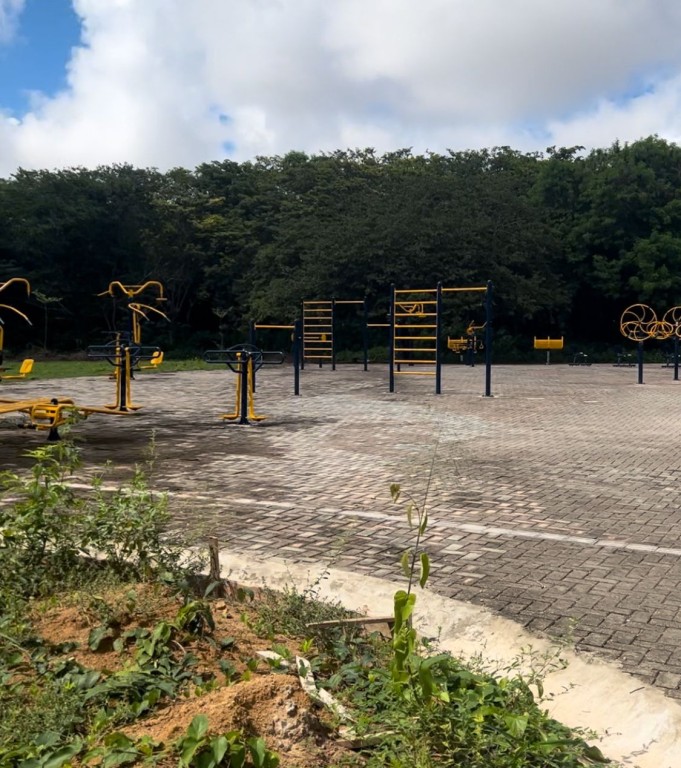 Parque do Jardim Botânico obra de quase 17 milhões inacabada e precisando de reforma